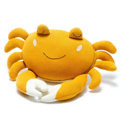 Best Years Knitted Cotton Charlie the Crab. This knitted crab toy is made from sustainably sourced cotton. Part of the sea life range of organic cotton Scandi toys that are characterised by their muted colours and minimalist designs, these make ideal toys