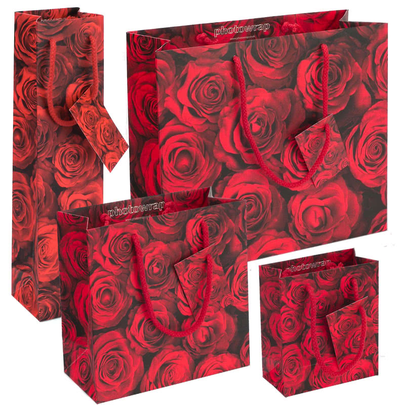 Photowrapred roses gift bags