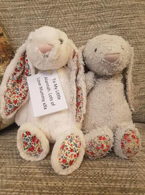 Jellycat Bashful Blossom Bunnies