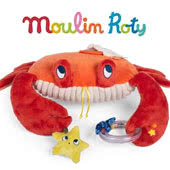 Moulin Roty Les Aventures De Paulie is a premiere baby soft toy range based on the adventures of Paulie, the mischievous little octopus, it includes activity toys, rattles, comforters, books and soft play balls.