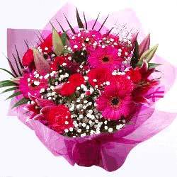 Hand Tied Cerise Pink Flower Bouquet for Nottingham delivery or collection.