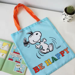 Peanuts Snoopy Be Happy Eco Shopper. This foldaway reusable shopper comes in a matching clip-on pouch so you can pop it in your handbag. You'll never need a plastic carrier bag again! Made from recycled plastic bottles, it is eco-friendly, lightweigh
