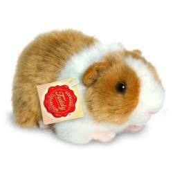 Teddy Hermann Gold & White Guinea Pig soft toy in a 20 cm size. Coming with fluffy white and golden-brown fur, little pink feet and small cupped ears. This little Guinea Pig looks so real you almost expect it to move!