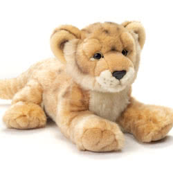 Teddy Hermann lying Lioness soft toy 32cm. Featuring two-tone caramel brown fur, cream tummy & chin, long tail and cupped ears.